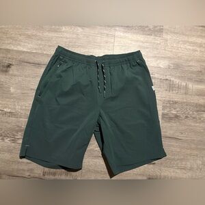 Men's L.L.Bean Multisport Shorts 9" M